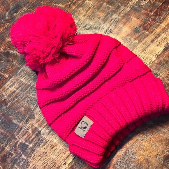 Red Knit Slouch Hat With Oversized Pom - Picture 4 of 8